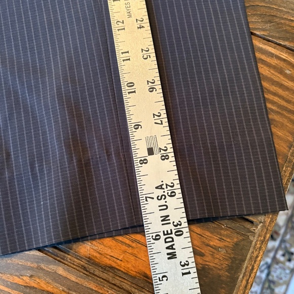 Hugo Boss Red Label Men's 100% Virgin Wool Pants Slacks 34x30 - Picture 2 of 8